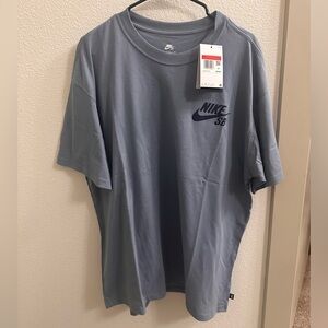 Men’s Nike SB slate grey/blue Large T shirt